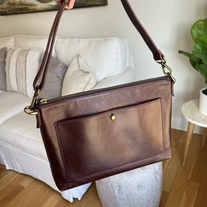 Madewell The Transport Shoulder Crossbody in Espresso Bean